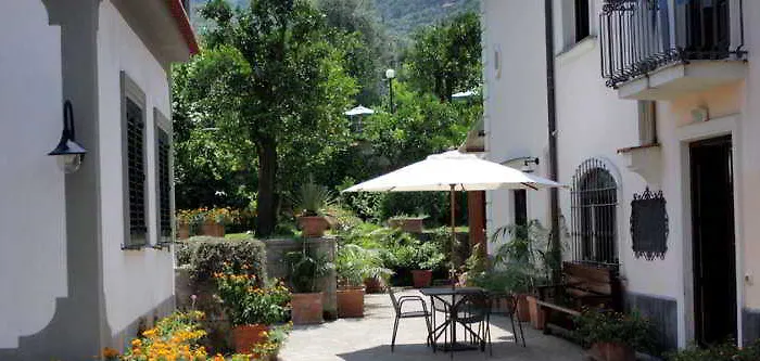 ベッド・アンド・ブレックファスト Relais Santa Lucia 3*